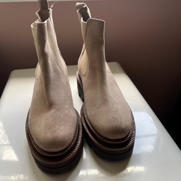 Diba True Suede Chelsea Boots with Lug Soles - Picture 3 of 8